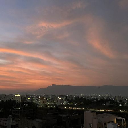 Tirupati Homestay - Ragunatha Resorts - 3Bhk Ac Apartments For Large Families - Free Breakfast - Flyover To Alipiri Gate - Wifi - Android Tv - - Easy Access To Visit All Temples 外观 照片