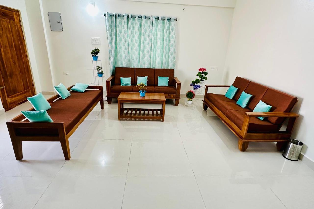 Tirupati Homestay - Ragunatha Resorts - 3Bhk Ac Apartments For Large Families - Free Breakfast - Flyover To Alipiri Gate - Wifi - Android Tv - - Easy Access To Visit All Temples 外观 照片