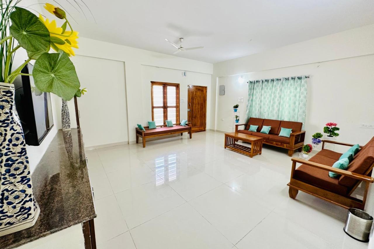 Tirupati Homestay - Ragunatha Resorts - 3Bhk Ac Apartments For Large Families - Free Breakfast - Flyover To Alipiri Gate - Wifi - Android Tv - - Easy Access To Visit All Temples 外观 照片